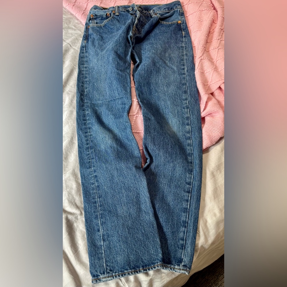 Levi's 501 Straight Leg Blue Jeans